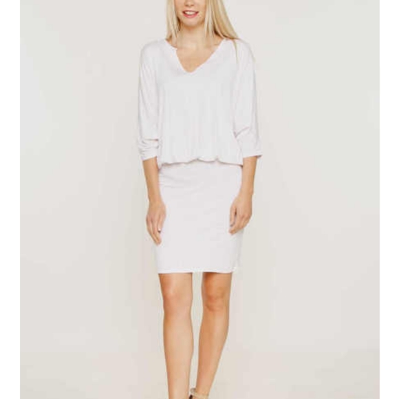 Light beige spring/summer/fall dress - Picture 2 of 3